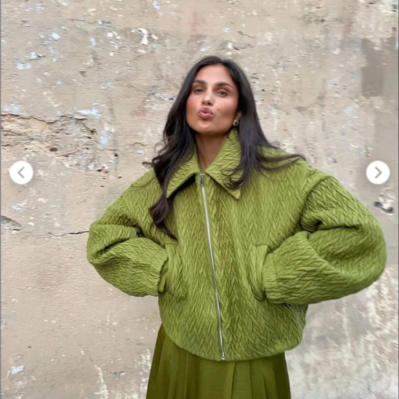 Essentiel Antwerp Jackets & Blazers - Chic Olive Bomber Jacket for Women